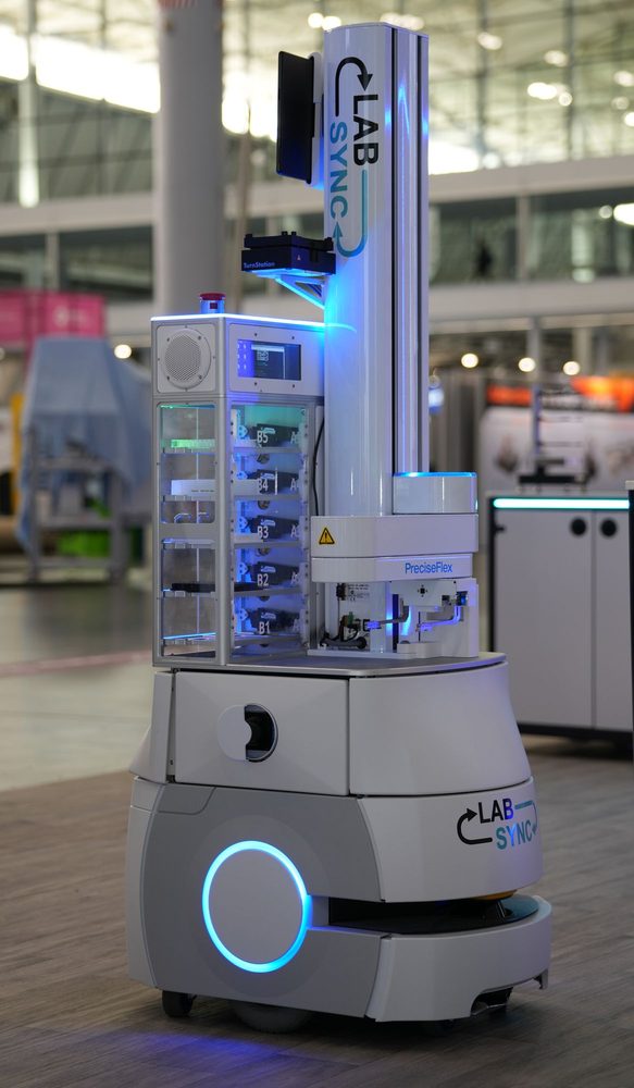 Robot at SLAS2026